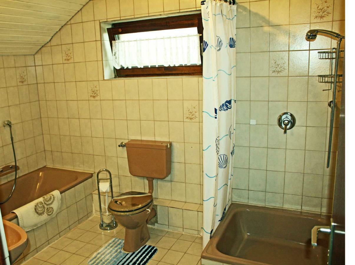 Ferienwohnung Ausblick Weißensberg エクステリア 写真